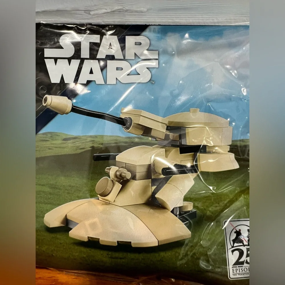 LEGO Star Wars: AAT (30680) 75 Pieces RETIRED - OUT OF STOCK. BRAND NEW SEALED